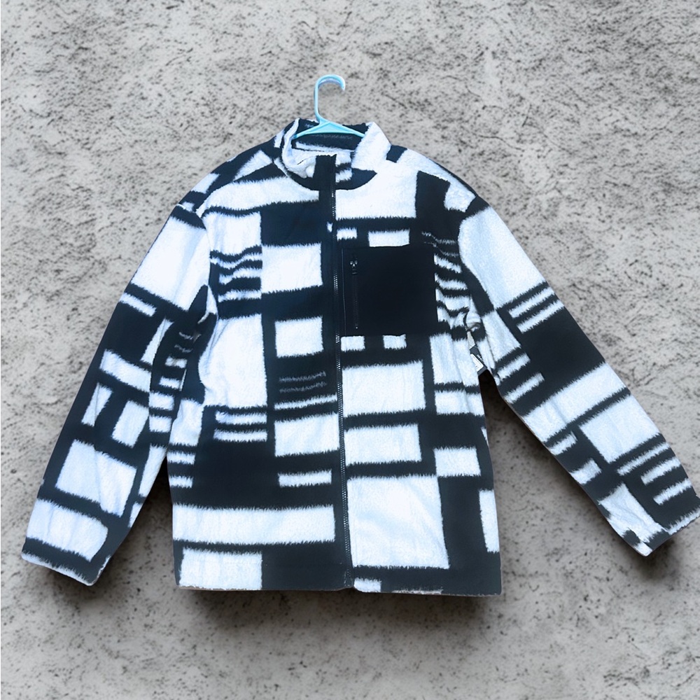 No Boundaries NWT Unisex Size L (42-44) Oversized fit Y2K Trucker Sherpa Jacket